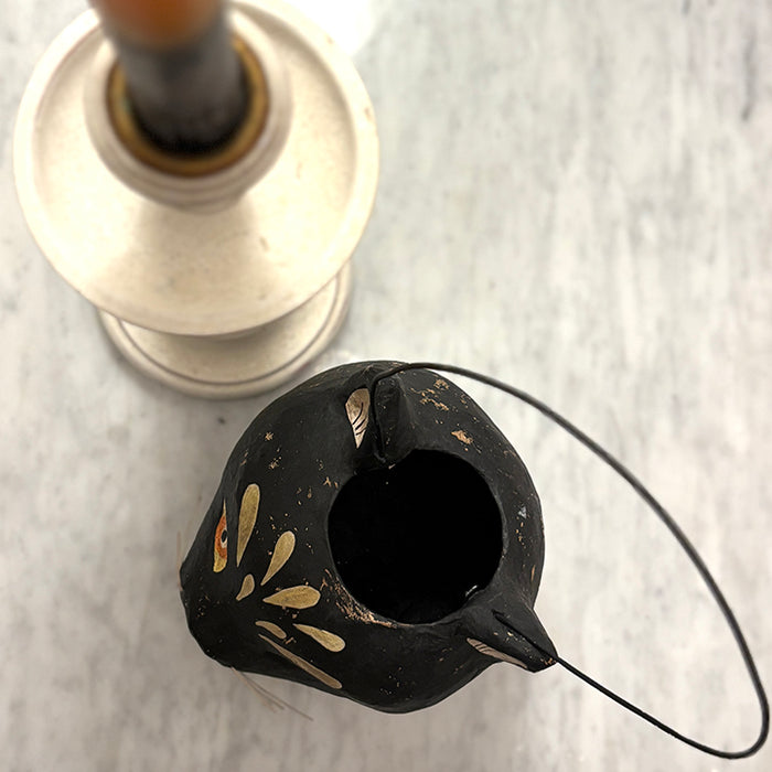 Black Cat Papier-Mâché bucket