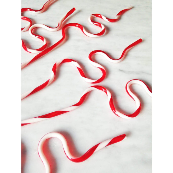 Red and White Swirly Plastic Krazy Straws