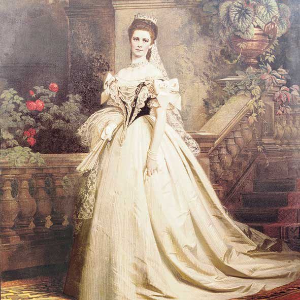 Victorian Bride Luncheon Napkins – 2 Packets