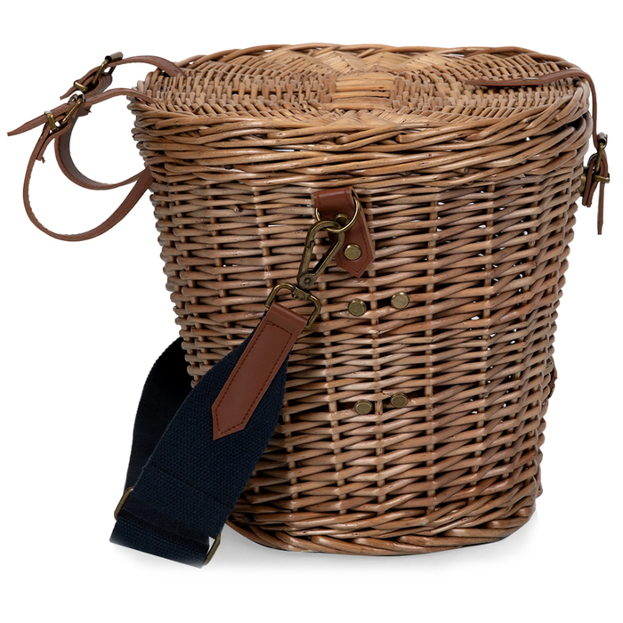 Cambridge wicker bicycle basket with leather straps and detachable navy shoulder strap